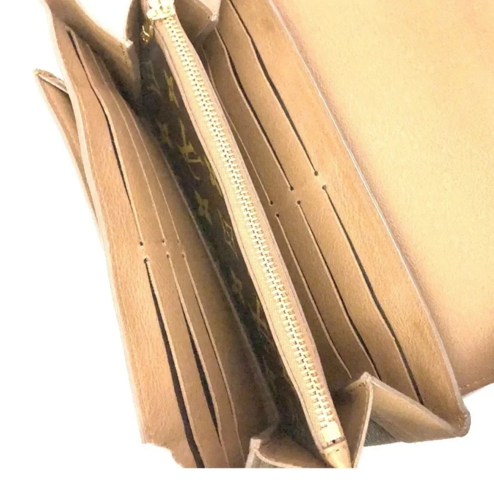 Louis Vuitton Portefeiulle Elysee Long Wallet - crossbody - Gold clasp closure